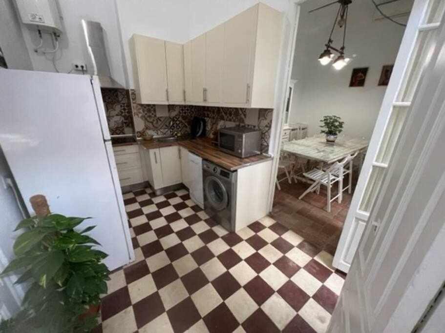 Casa Palacio Del Siglo XVIII En Centro Sevilla Luaran gambar