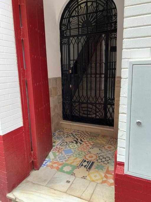Casa Palacio Del Siglo XVIII En Centro Sevilla Luaran gambar